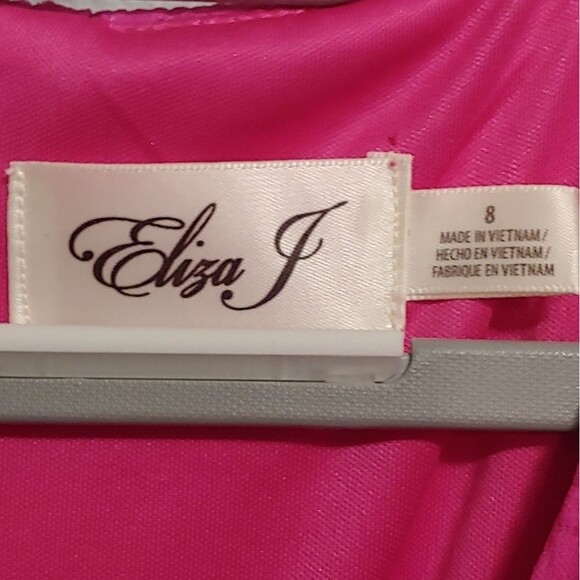 Eliza J Sleeveless Dress w Ruffle V-neck & Laser-cut Detail Sz 8 Hot Pink - Picture 7 of 9